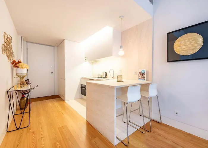 Guestready - Baixa Collection Building *